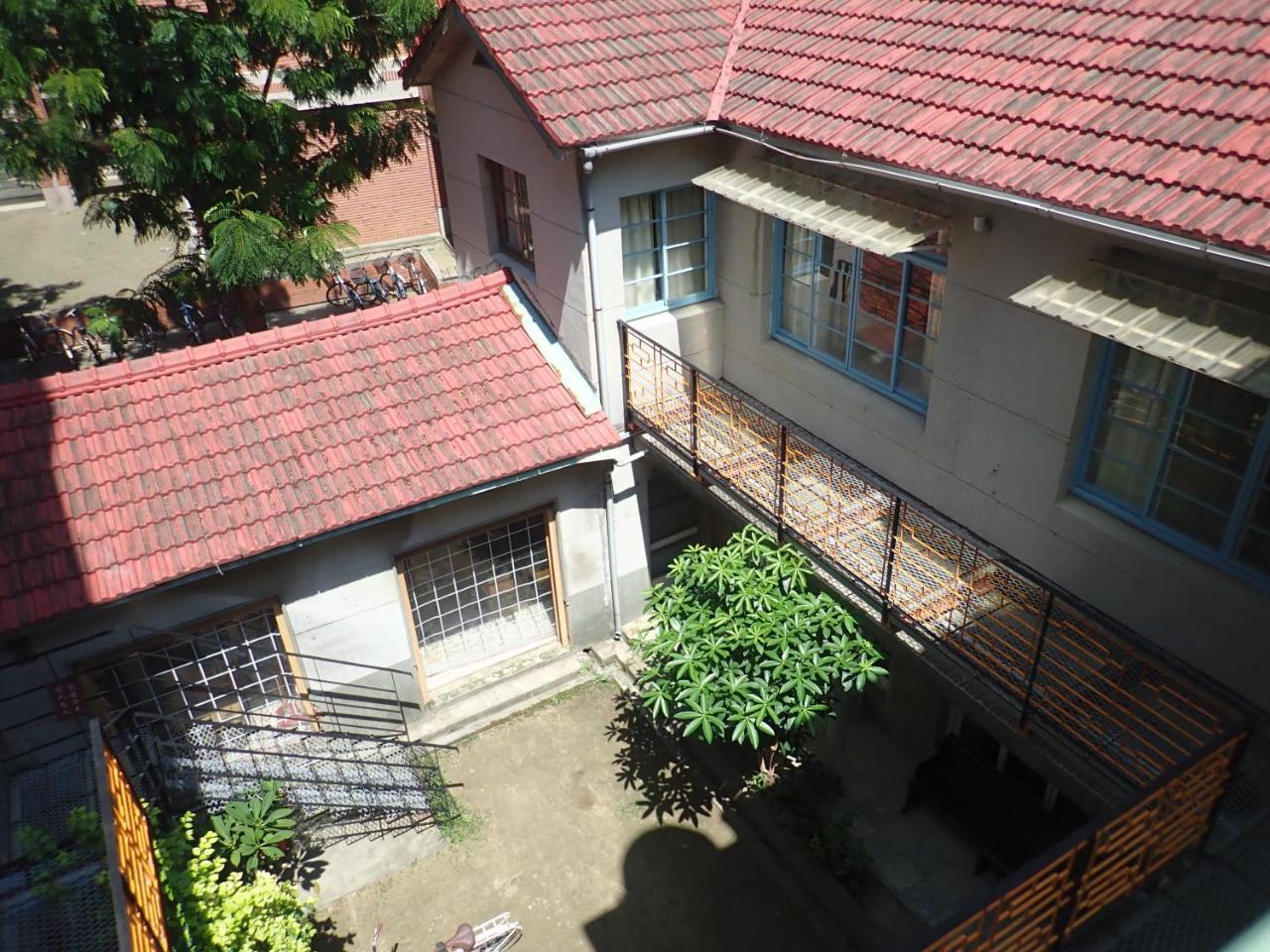 City Hut 1828 Đài Nam Ngoại thất bức ảnh